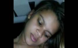 Putinha amadora de goiania fazendo porno